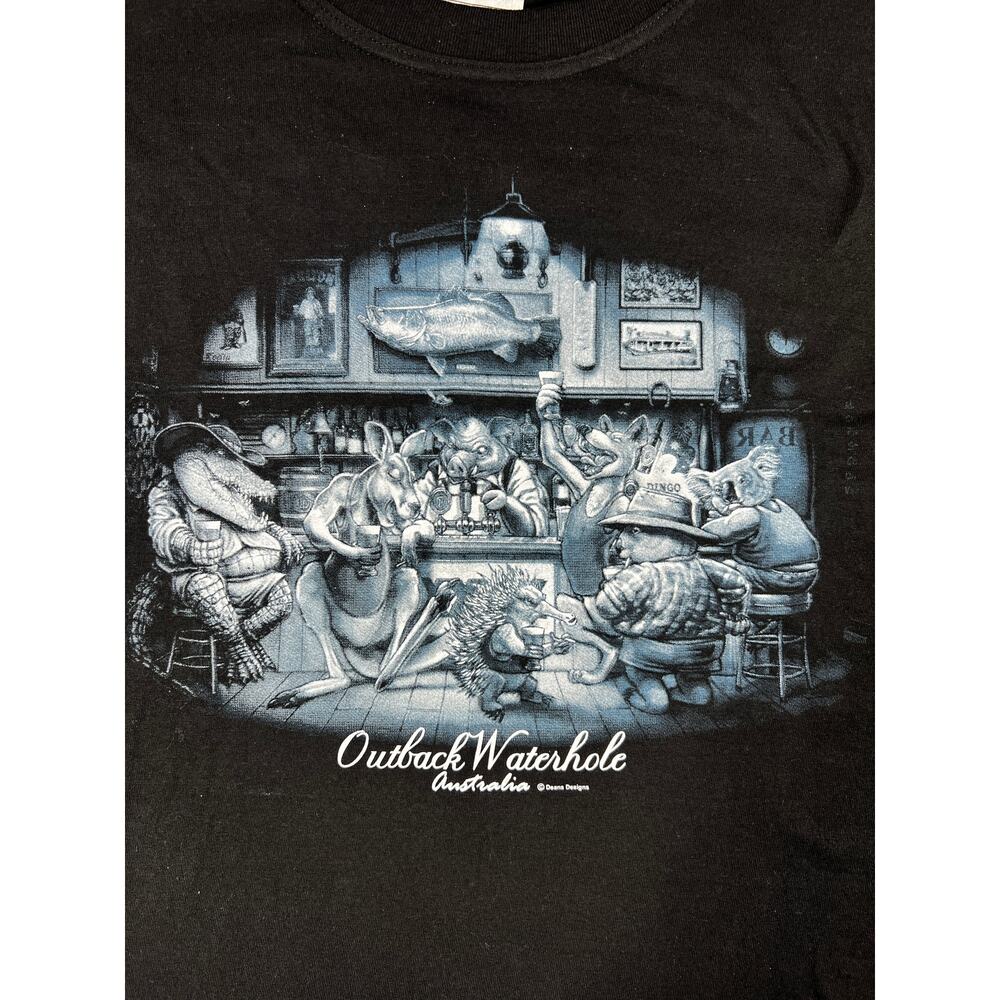 Outback Waterhole Australia T-Shirt NWT Black Bar Scene Medium